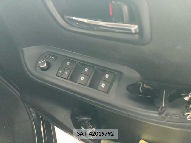 Toyota VOXY HYBRID 2014-03 7510447-12