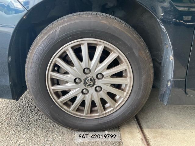 Toyota VOXY HYBRID 2014-03 7510447-8