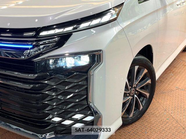 Toyota VOXY HYBRID 2023-12 7503652-11