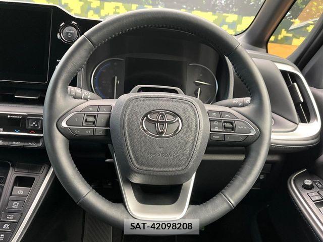 Toyota VOXY HYBRID 2025-01 7510424-11