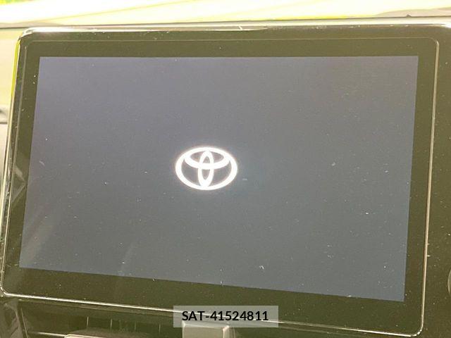 Toyota VOXY HYBRID 2023-10 7503667-2