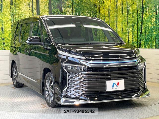 Toyota VOXY HYBRID 2022-10 7503678-15