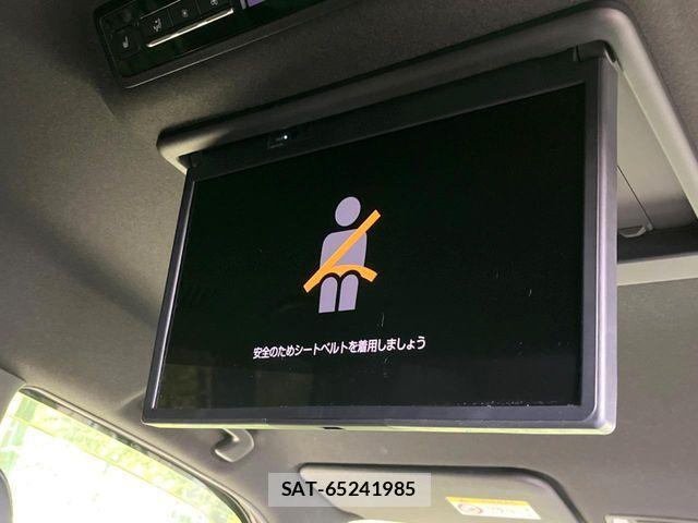Toyota VOXY HYBRID 2022-04 7503665-3