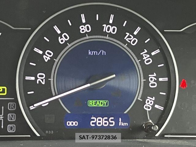 Toyota VOXY HYBRID 2021-03 7503684-13
