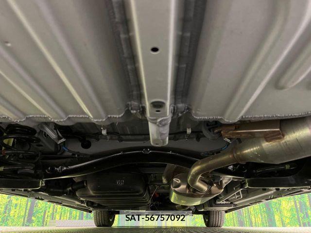 Toyota VOXY HYBRID 2025-01 7503660-19