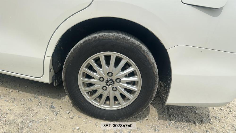 Toyota VOXY HYBRID 2014 6789013-28