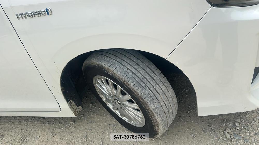 Toyota VOXY HYBRID 2014 6789013-29