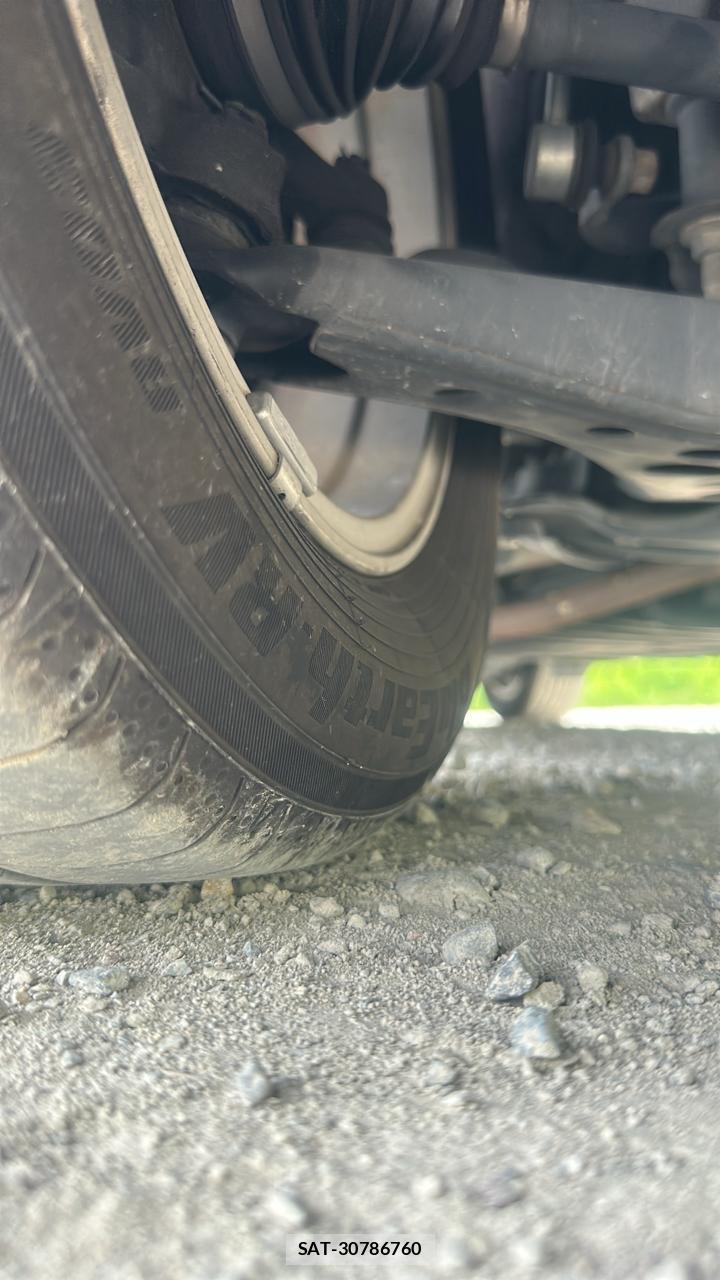 Toyota VOXY HYBRID 2014 6789013-30