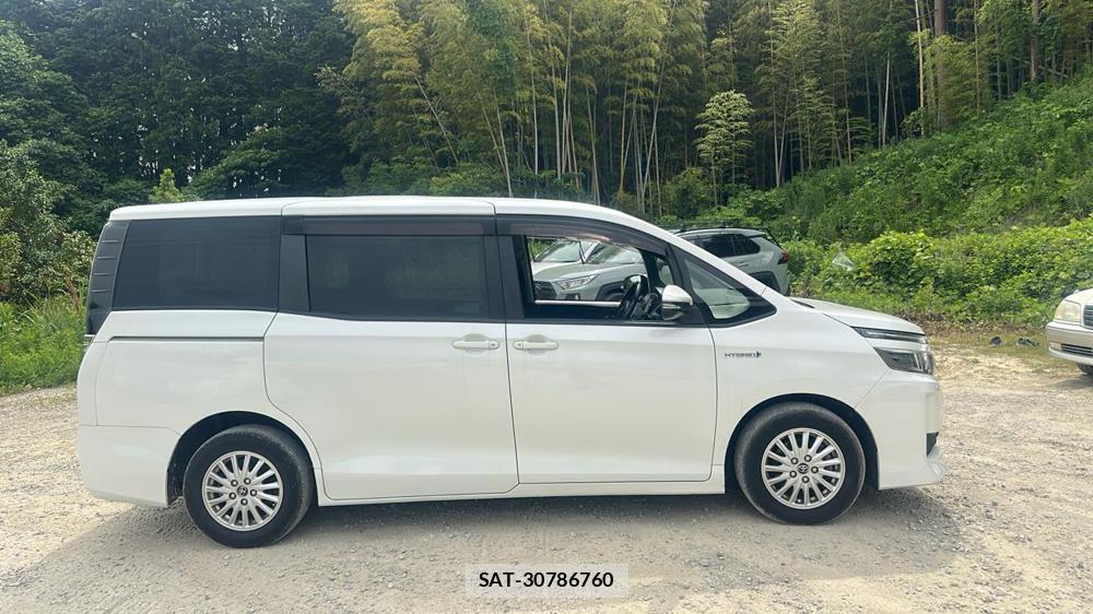 Toyota VOXY HYBRID 2014 6789013-5