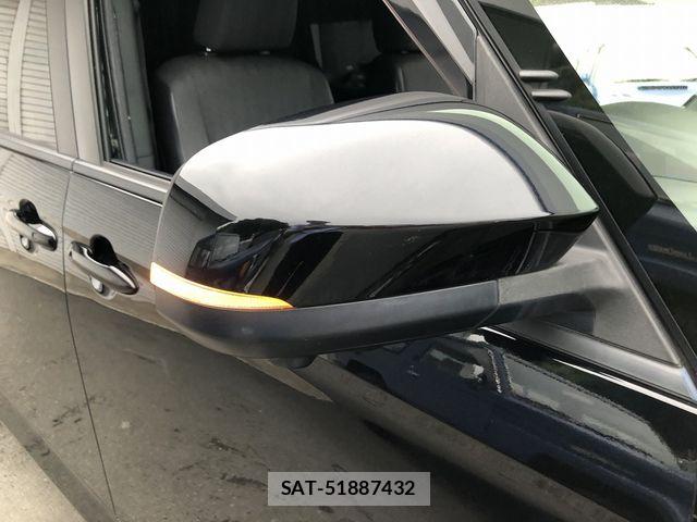Toyota VOXY HYBRID 2022-09 7563076-10