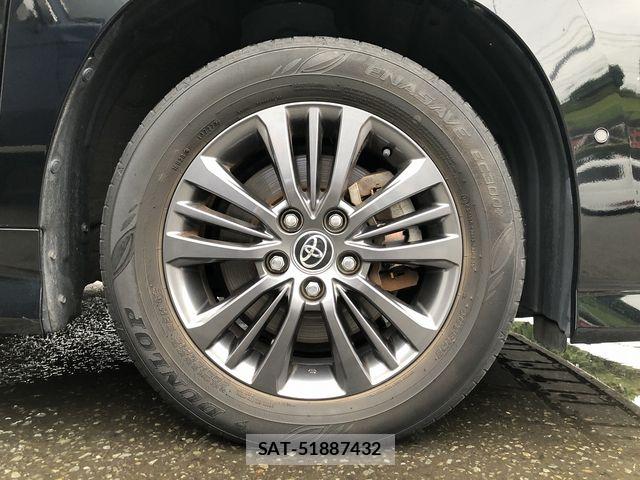 Toyota VOXY HYBRID 2022-09 7563076-14