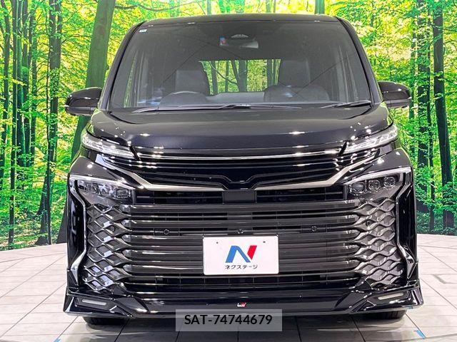 Toyota VOXY HYBRID 2024-10 7563071-14