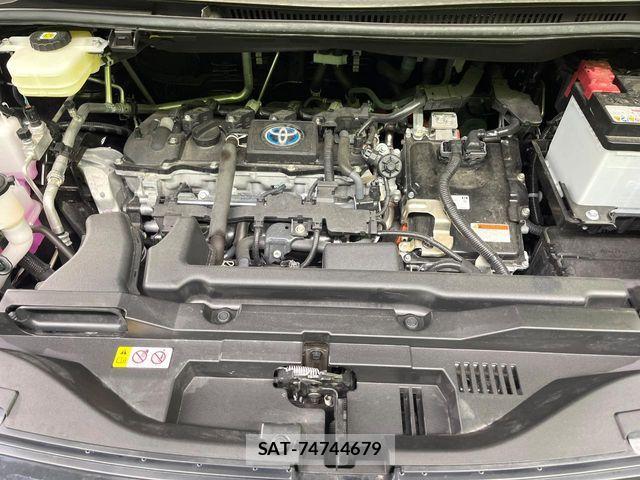 Toyota VOXY HYBRID 2024-10 7563071-18