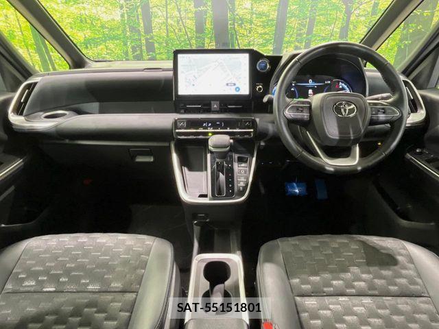 Toyota VOXY HYBRID 2023-07 7563074-1