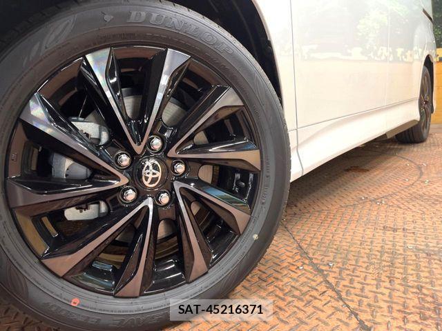 Toyota VOXY HYBRID 2026-05 7563068-14