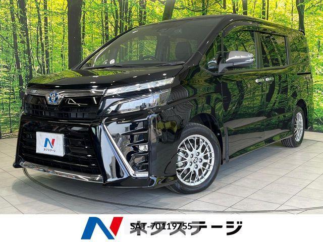 Toyota VOXY HYBRID 2021-07 7563075-0