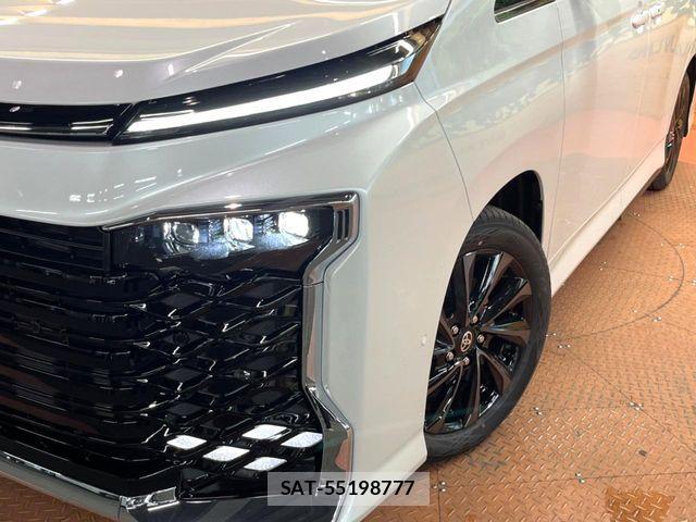 Toyota VOXY HYBRID 2026-05 7563069-13