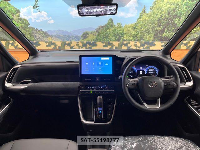 Toyota VOXY HYBRID 2026-05 7563069-1