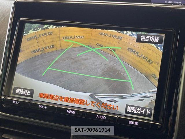 Toyota VOXY HYBRID 2018-04 7563077-3
