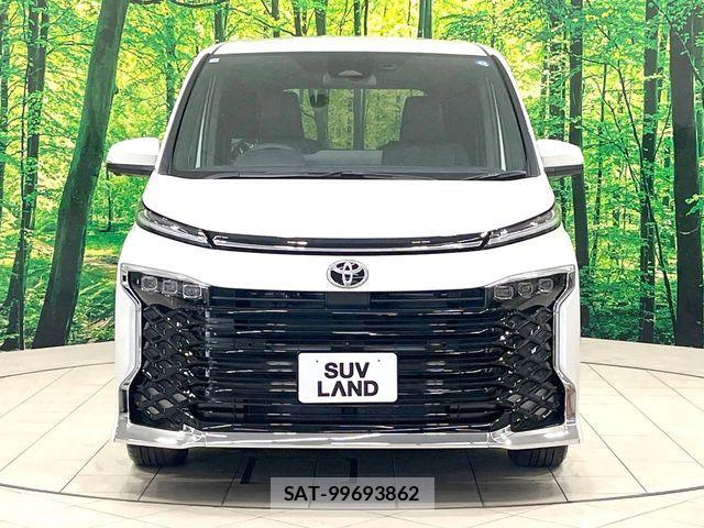 Toyota VOXY HYBRID 2026-05 7563070-16