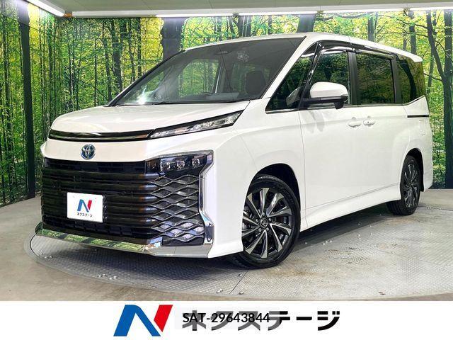 Toyota VOXY HYBRID 2023-11 7563072-0