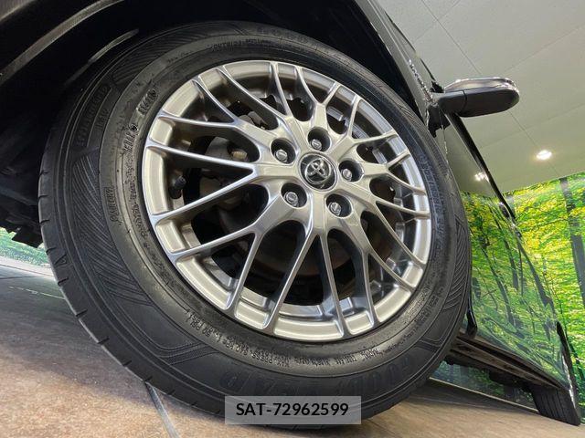 Toyota VOXY HYBRID 2018-01 7621296-14