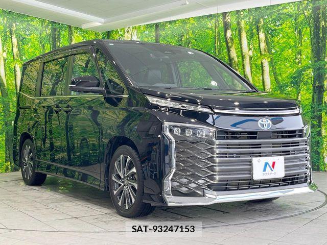 Toyota VOXY HYBRID 2022-09 7621288-15