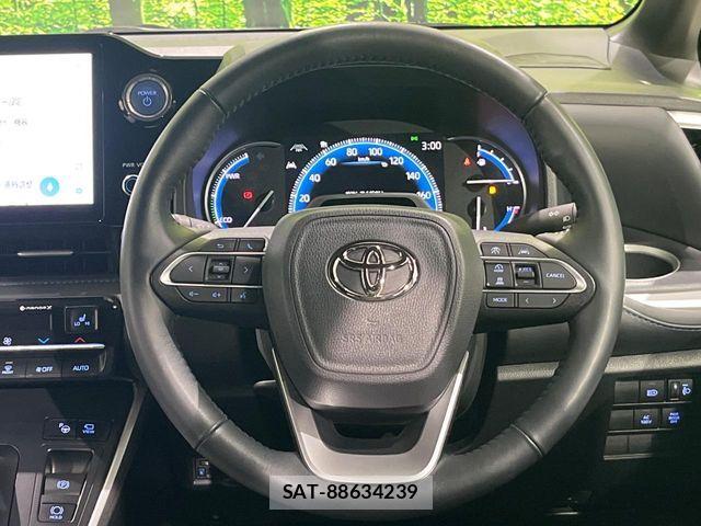 Toyota VOXY HYBRID 2022-07 7621276-11