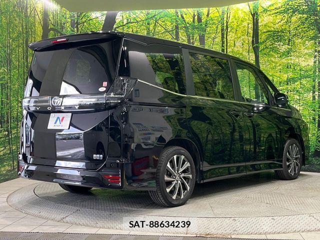 Toyota VOXY HYBRID 2022-07 7621276-17
