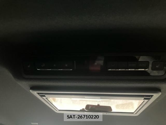 Toyota VOXY HYBRID 2024-08 7621277-12