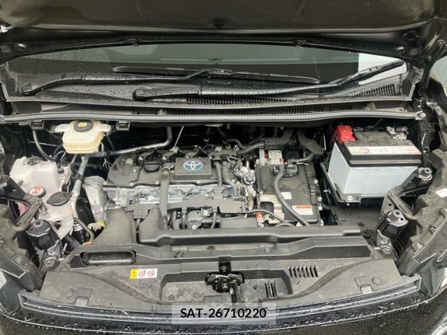 Toyota VOXY HYBRID 2024-08 7621277-28