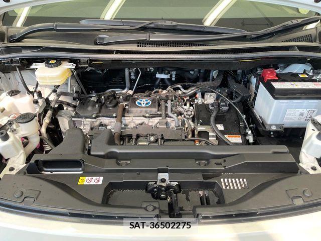 Toyota VOXY HYBRID 2025-06 7621275-17
