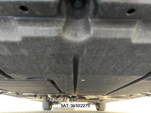 Toyota VOXY HYBRID 2025-06 7621275-18