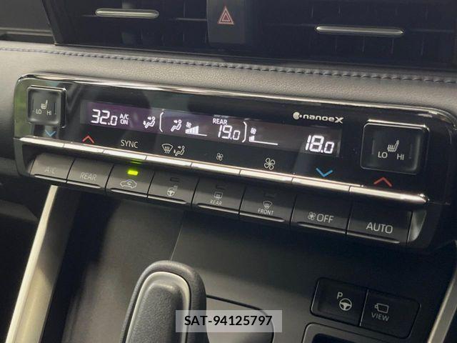 Toyota VOXY HYBRID 2023-09 7621279-9