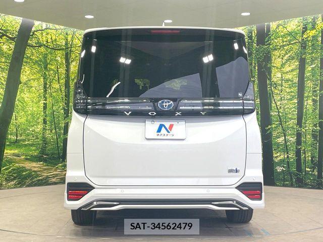 Toyota VOXY HYBRID 2022-10 7621278-15
