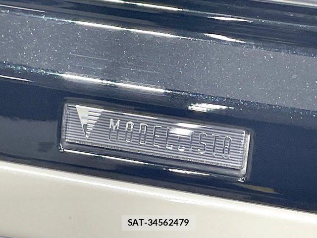Toyota VOXY HYBRID 2022-10 7621278-2