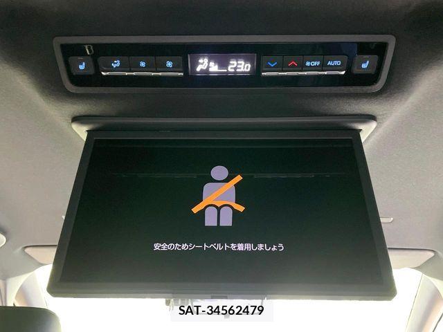 Toyota VOXY HYBRID 2022-10 7621278-3