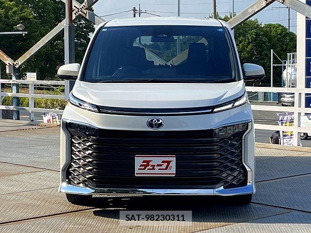 Toyota VOXY HYBRID 2025-01 7621273-16
