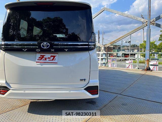 Toyota VOXY HYBRID 2025-01 7621273-25