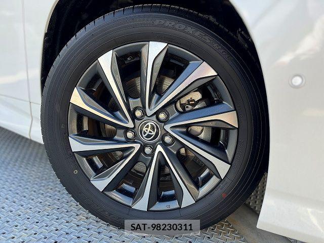 Toyota VOXY HYBRID 2025-01 7621273-26