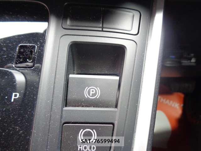 Toyota VOXY HYBRID 2023-10 7621282-17