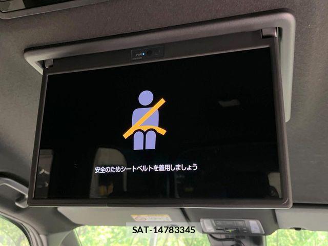 Toyota VOXY HYBRID 2024-06 7621263-4