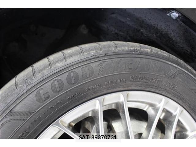 Toyota VOXY HYBRID 2018-03 7621306-20