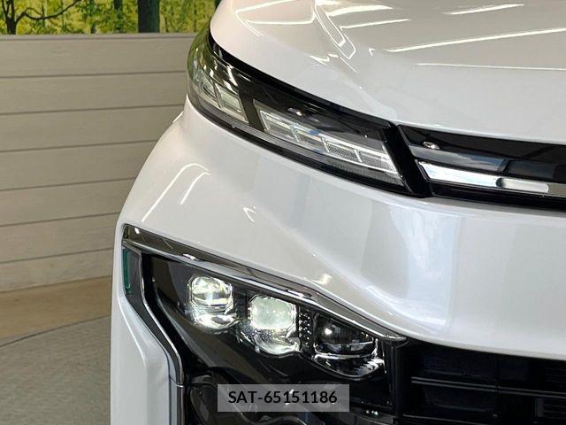Toyota VOXY HYBRID 2025-01 7621266-12