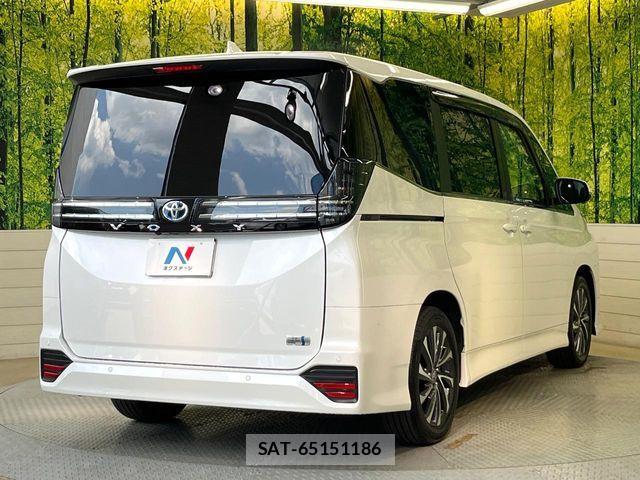 Toyota VOXY HYBRID 2025-01 7621266-16