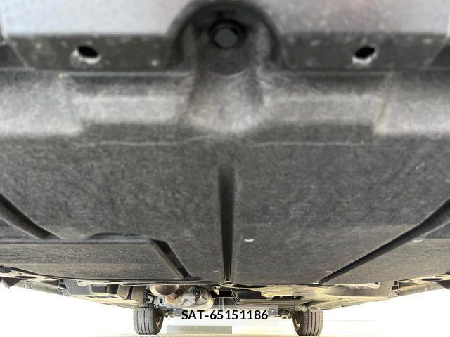Toyota VOXY HYBRID 2025-01 7621266-18