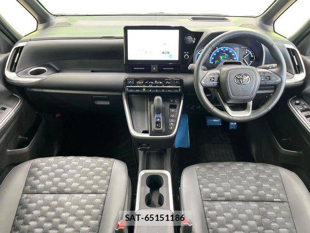 Toyota VOXY HYBRID 2025-01 7621266-1