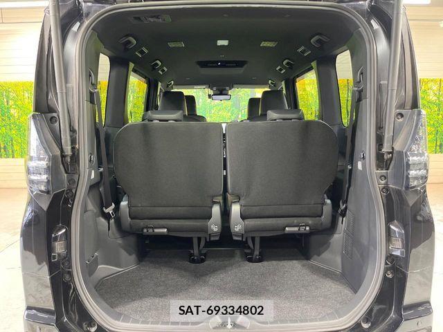 Toyota VOXY HYBRID 2024-01 7621280-10