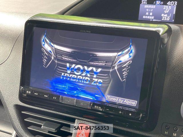 Toyota VOXY HYBRID 2018-04 7621295-3