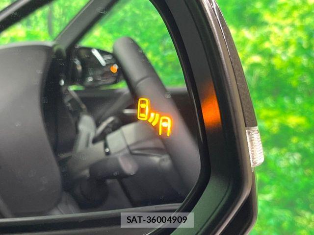 Toyota VOXY HYBRID 2026-04 7621261-6